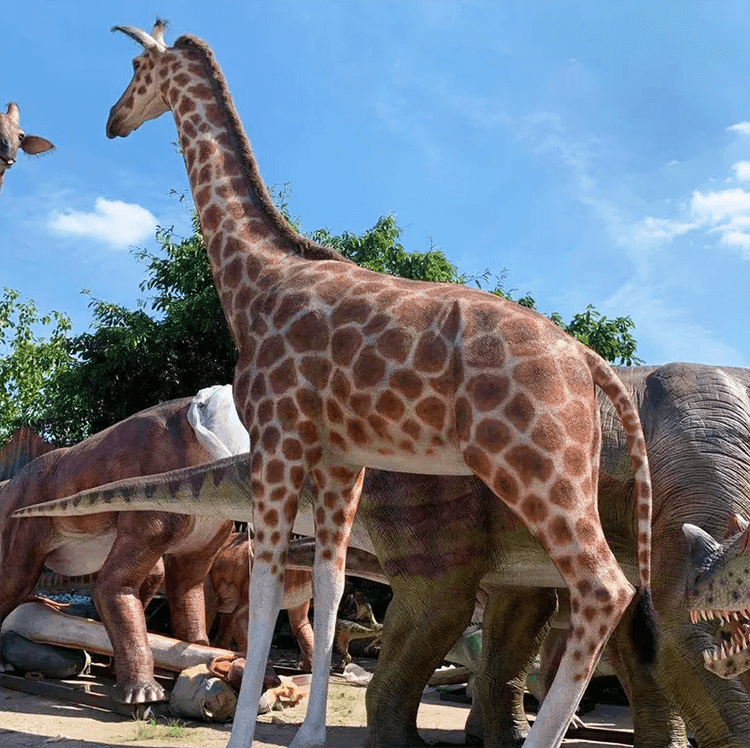 森林主题游乐场仿真动物模型长颈鹿