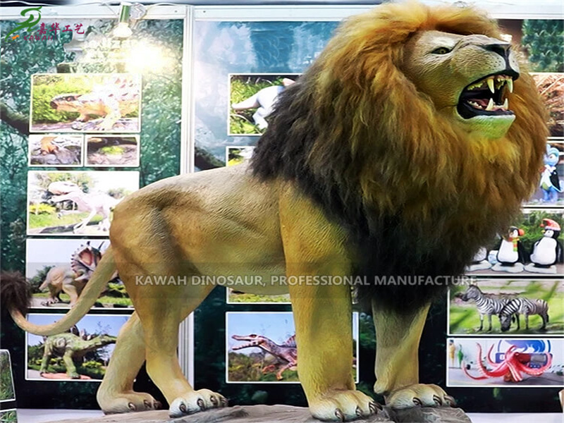 玩具商店装饰公狮子模型
